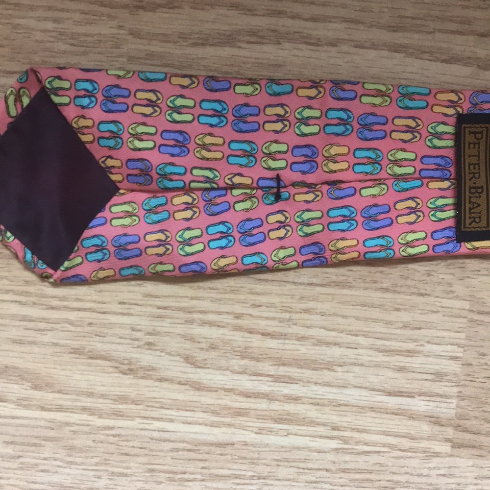 EUC fun beachy Child’s silk neck tie - Picture 7 of 7
